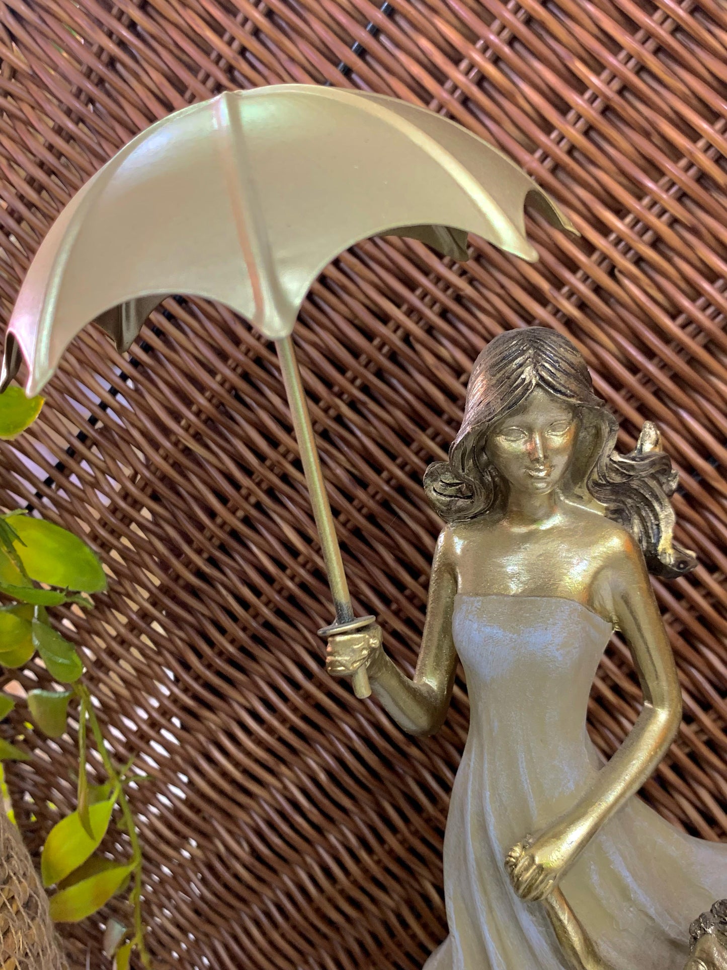ESCULTURA MÃE E FILHO DECORAÇÃO RESINA ESTATUA LUXO 28CM