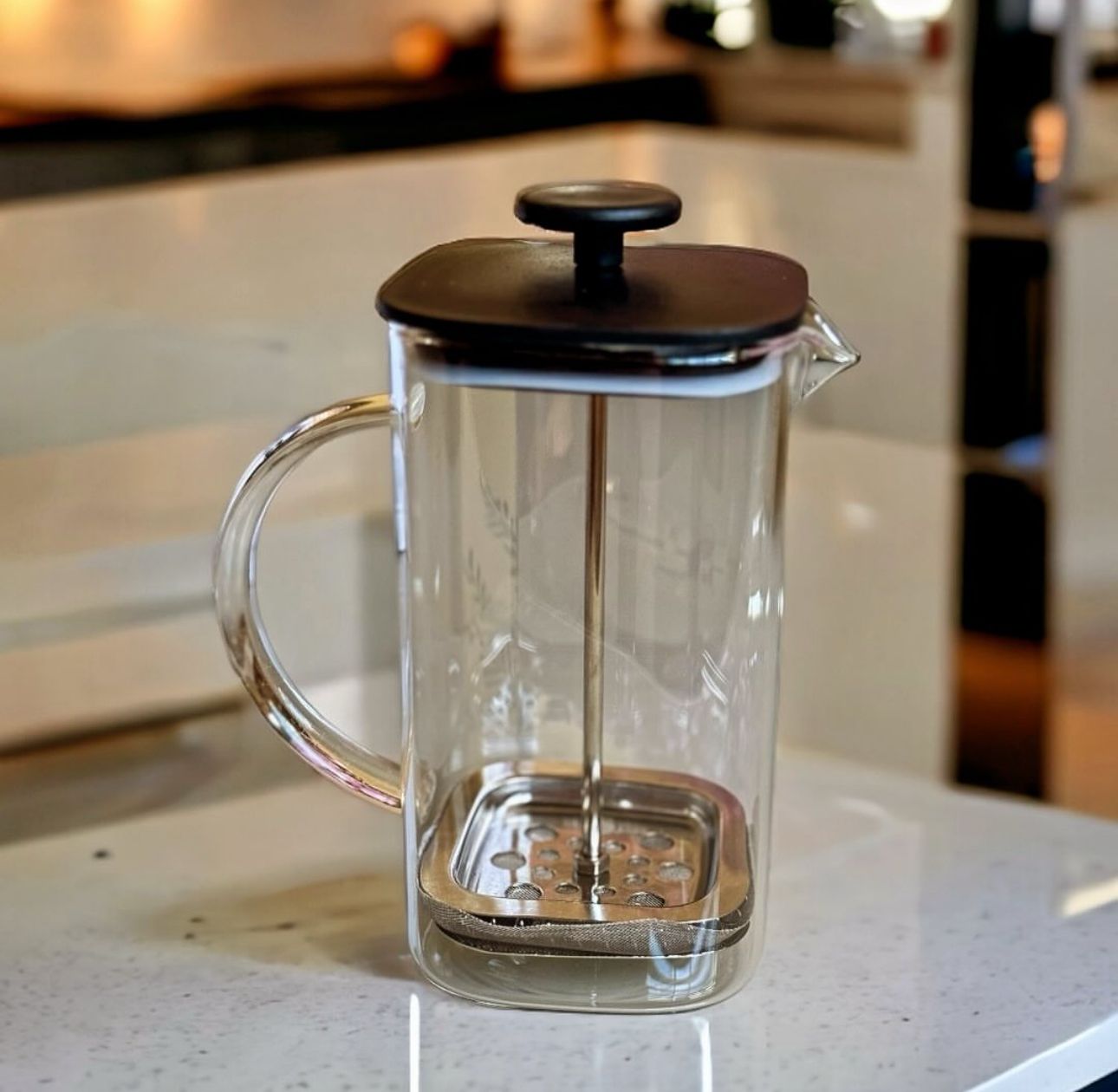 Prensa Francesa de Vidro Borossilicato e Tampa de Plástico Preta 600ml - Lyor