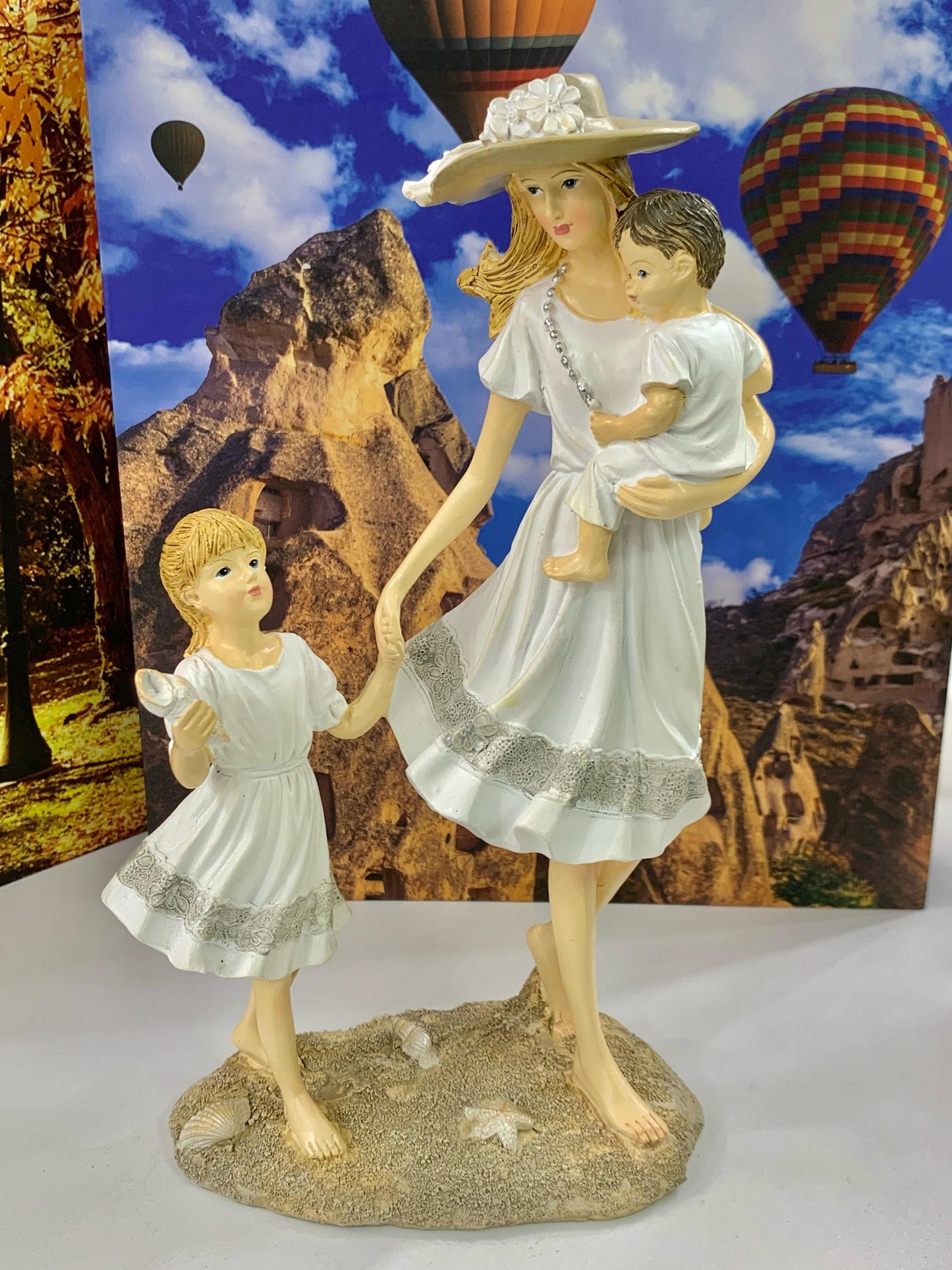 Estatua Escultura dia das Mães Mãe e Casal de Filhos