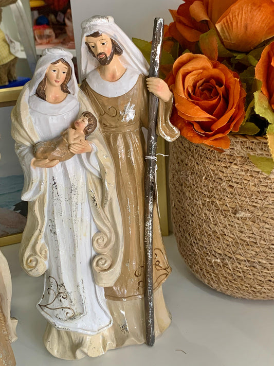 RESINA NATAL SAGRADA FAMILIA (BEGE) 29,7X14,5CM