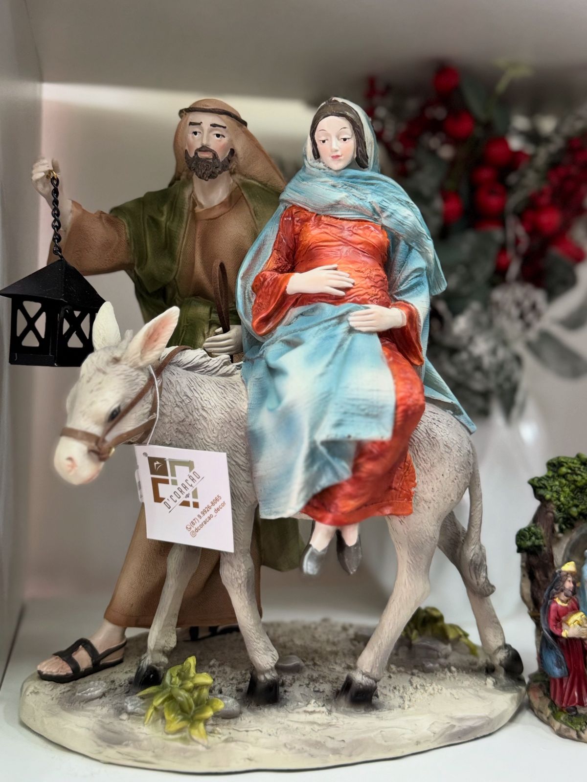 RESINA NATAL SAGRADA FAMILIA COLORIDO 30,5X25,5CM