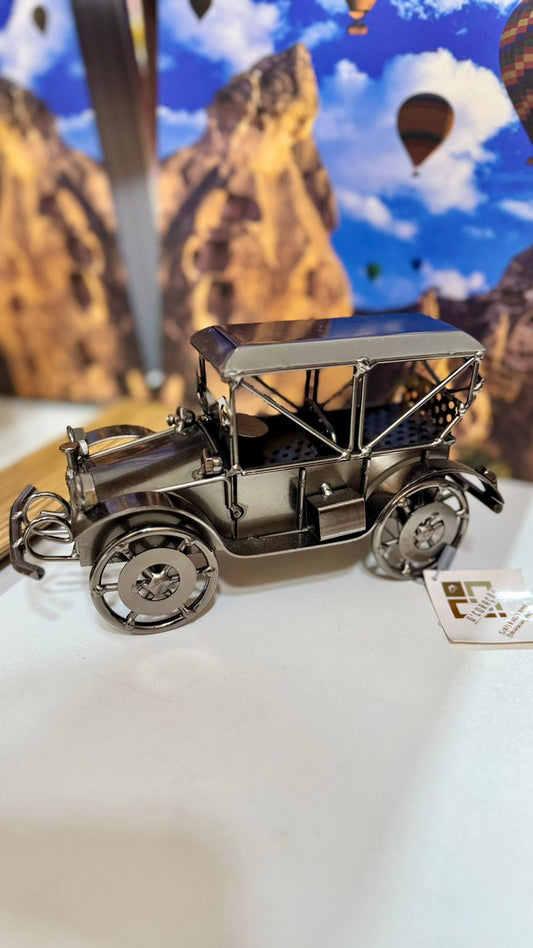 CARRO RETRÔ DECORATIVO EM METAL 20X8X11CM