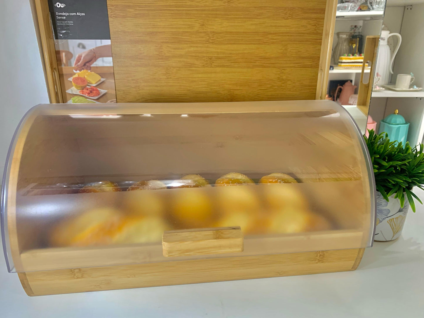 Porta Pão em Bambu com Tampa em Acrílico 38x25x18cm