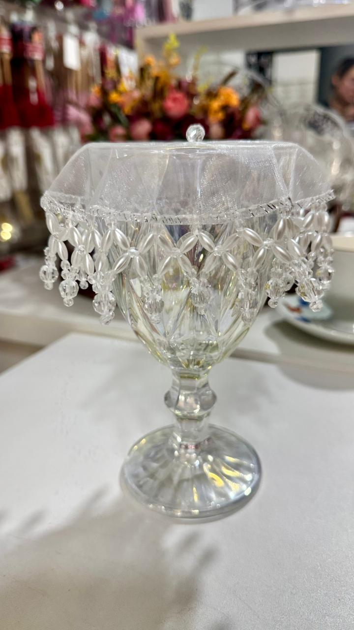 COBRE TAÇAS EM PEDRARIAS CRISTAL 14CM